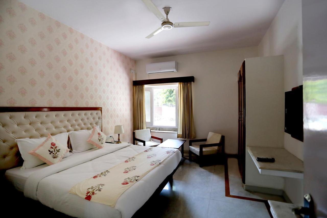Gajraj The Baneria House Udaipur Buitenkant foto